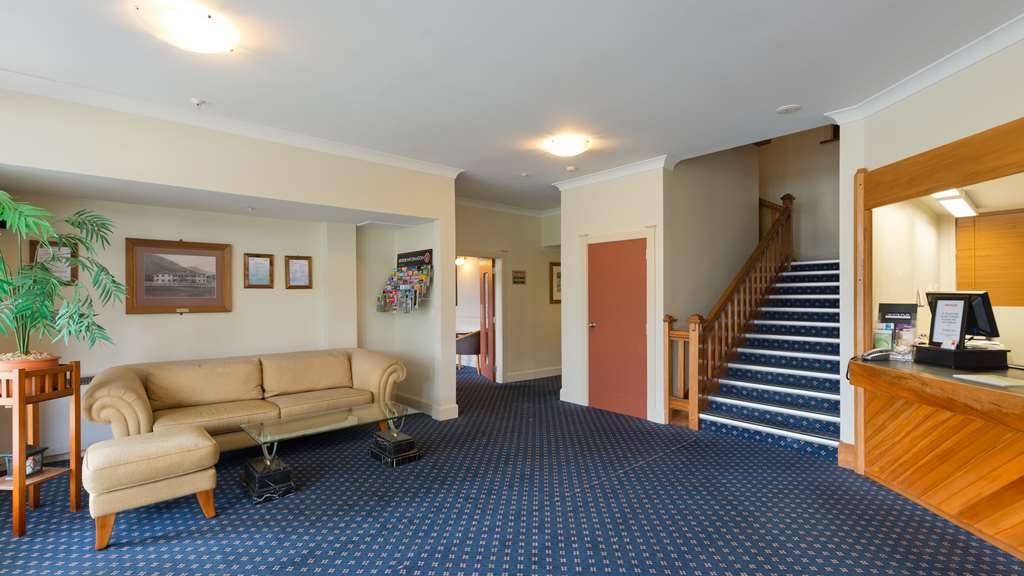 Heartland Hotel Глетчер Фокс Интериор снимка